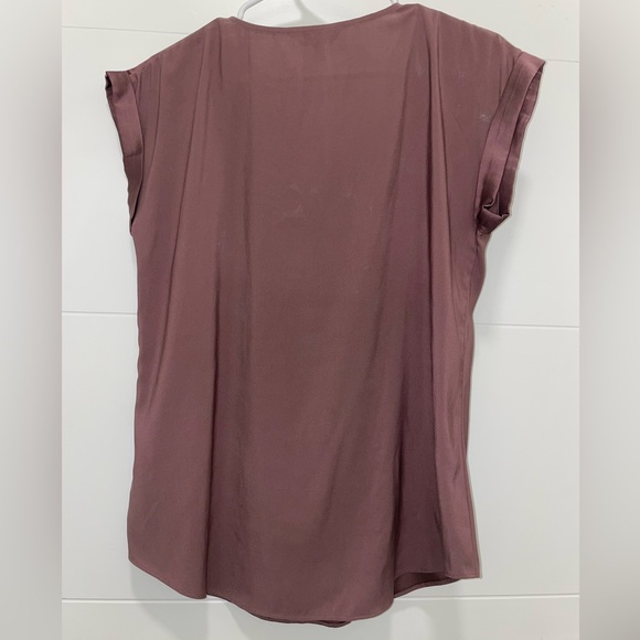 Express Blouse - Picture 2 of 2